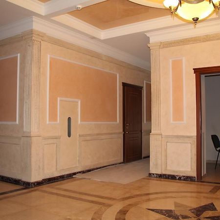 Apartment In Center Of Odessa Экстерьер фото